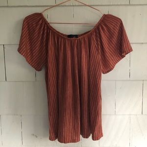 W5 Off-Shoulder Shirt